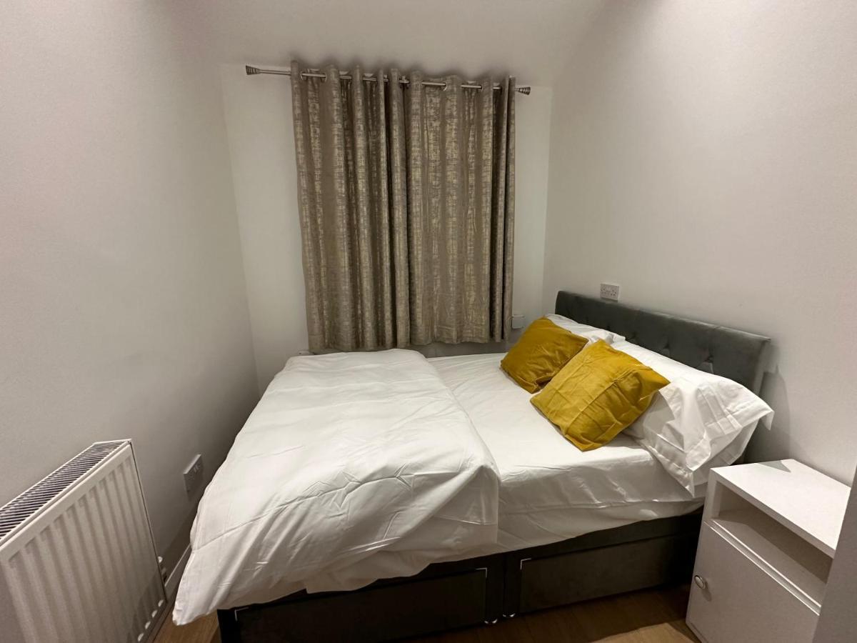 Keedonwood Road Bromley, Rooms With Free Wifi Экстерьер фото